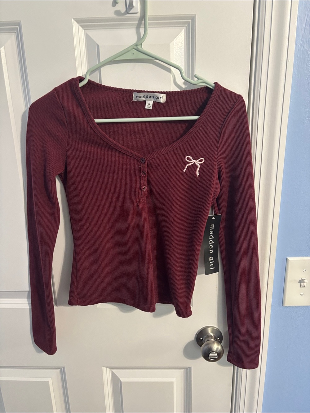Madden Girl Burgundy Ribbed Long Sleeve Henley Top with Bow Accent